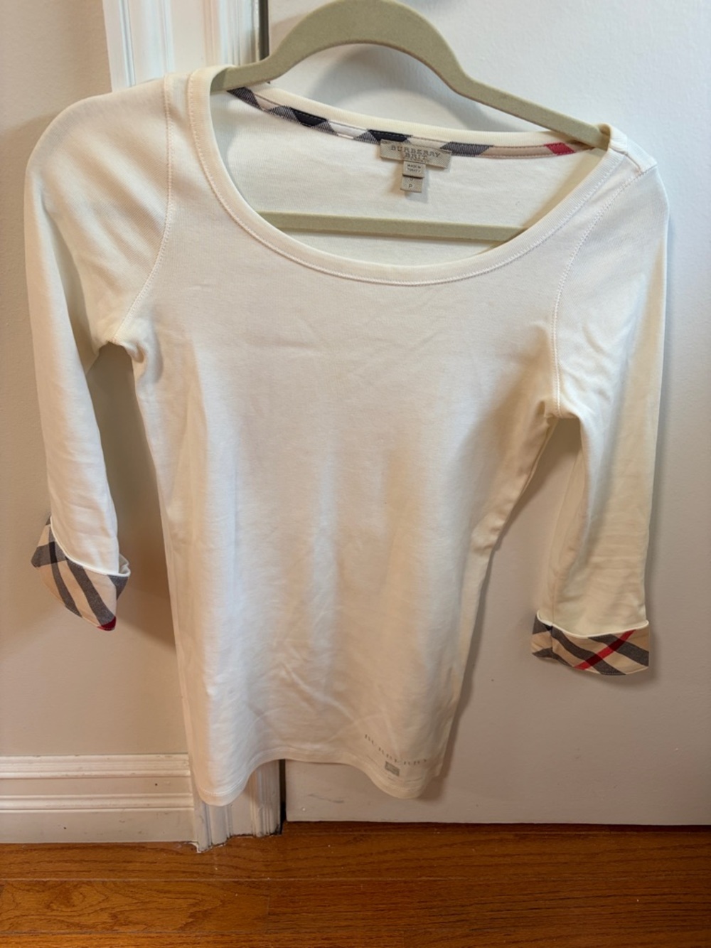 Burberry Cream Scoop Neck 3/4 Sleeve Top with Signature Check Trim